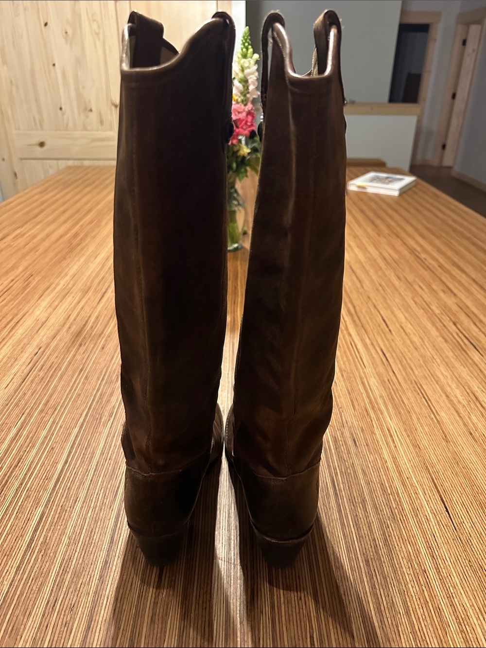Frye Chestnut Brown Leather Boots with Block Heel - Picture 6 of 9